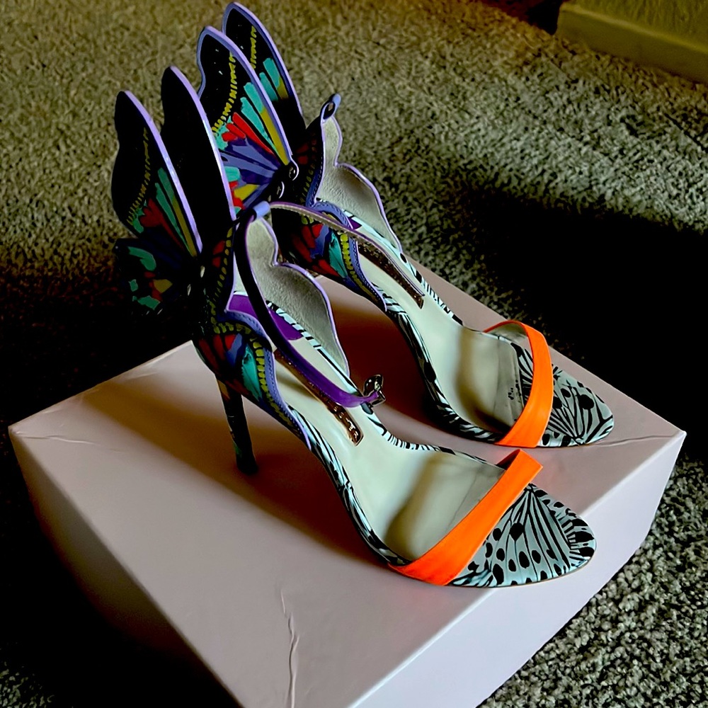 These beautiful heels will change your life!